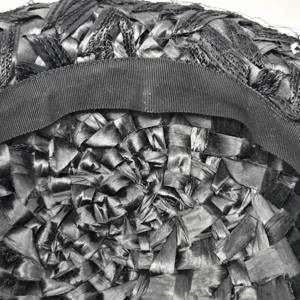 VINTAGE 1950 PASADENA HATS BLACK WOVEN STRAW BOATER HAT VEIL WOMEN OS WHIMSIGOTH
